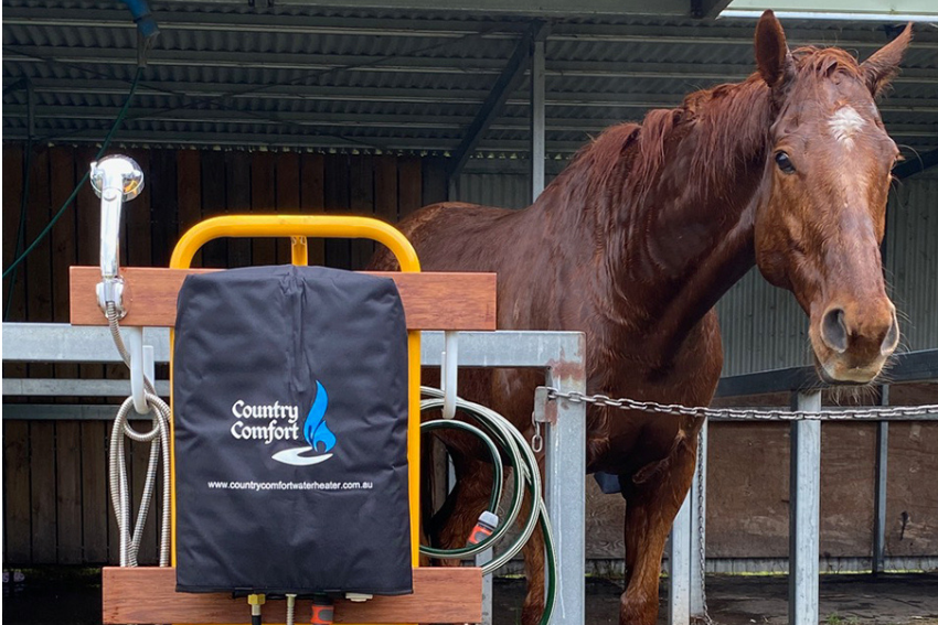 How to Set Up a Portable Hot Wash Bay for Your Horse Float